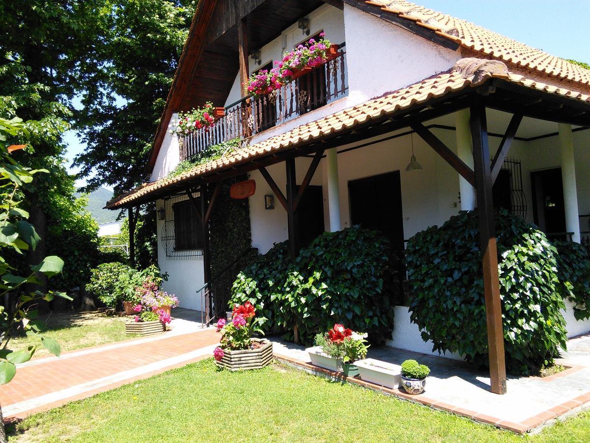 Villa Afroditi Vrasná Exterior foto
